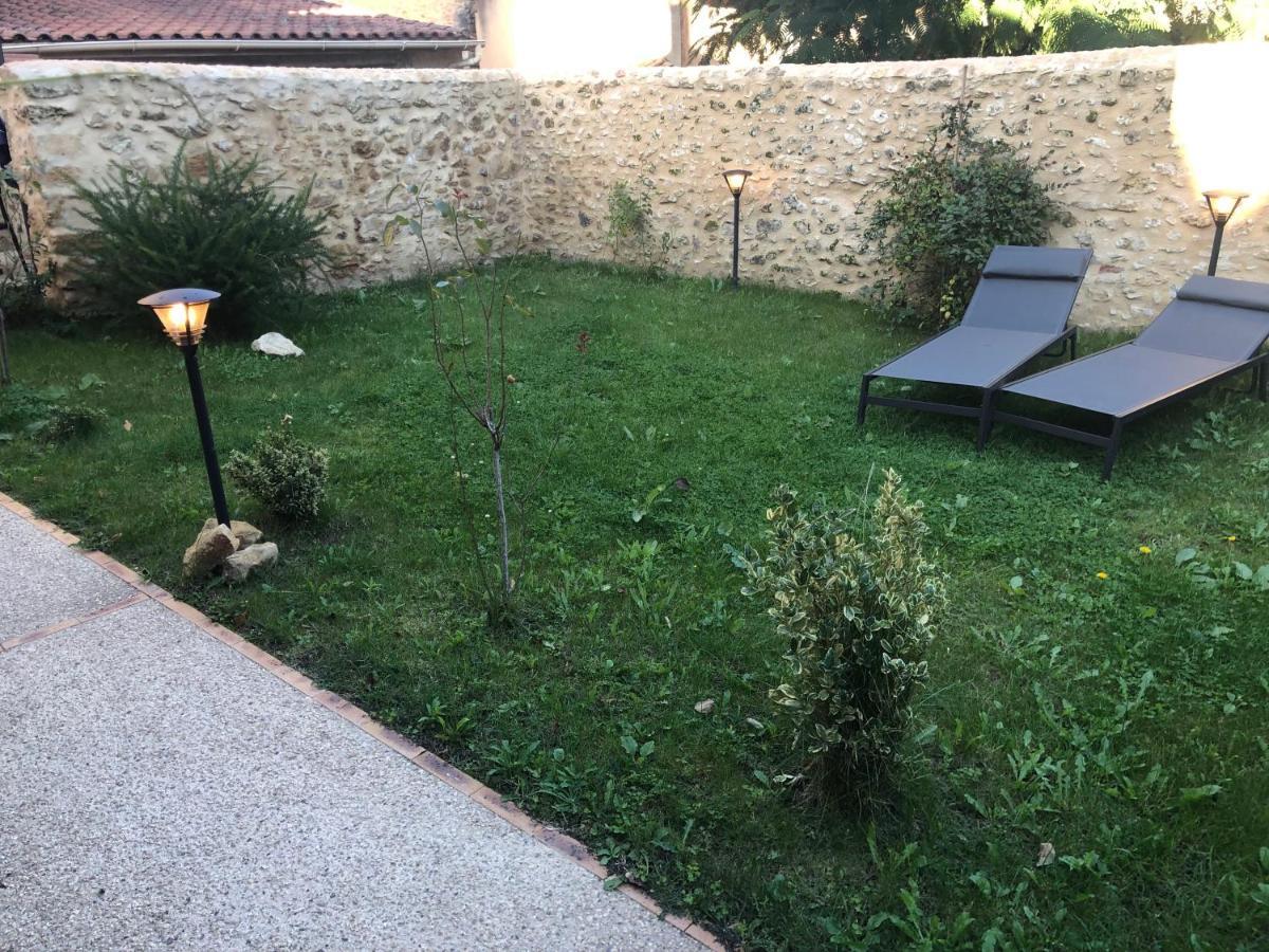 Le Trefle A Quatre Feuilles Hotell Siorac-en-Périgord Eksteriør bilde