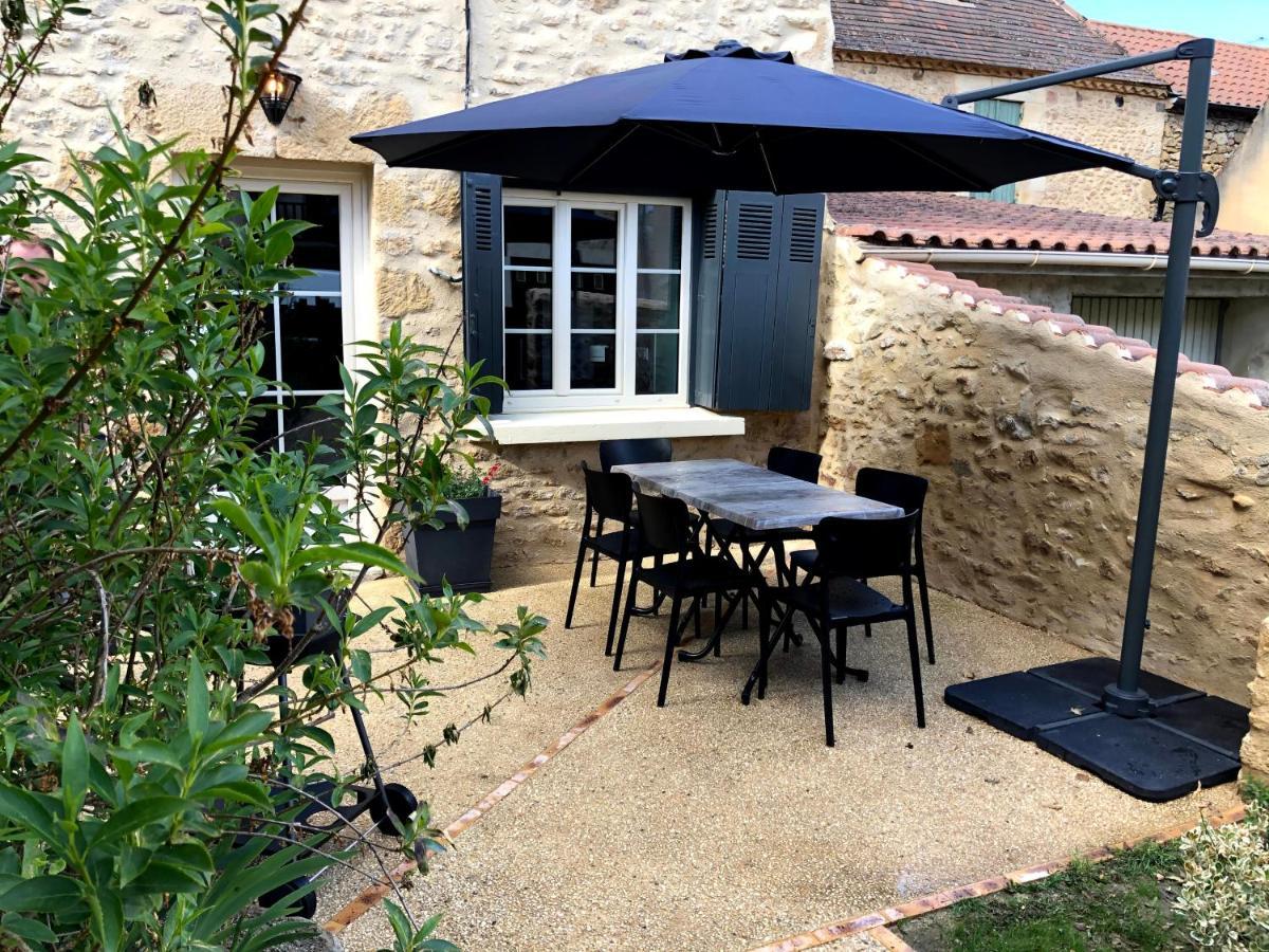 Le Trefle A Quatre Feuilles Hotell Siorac-en-Périgord Eksteriør bilde